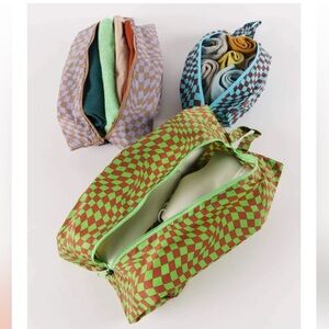 BAGGU Trippy Checker 3D Zip Set